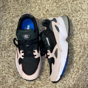 Adidas Falcon Sneakers